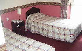 The Mountshannon Hotel